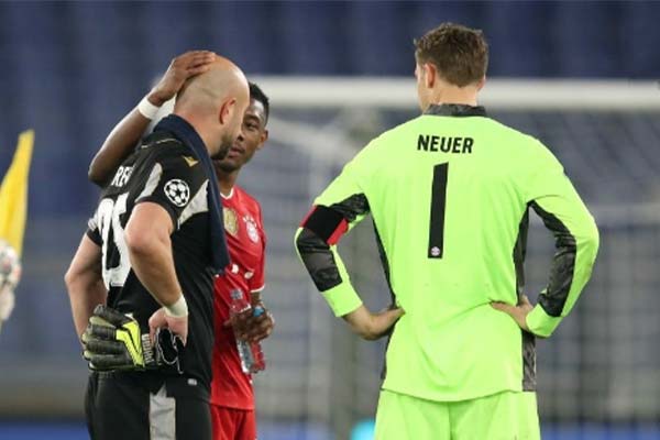 Jose-Reina-disappointed