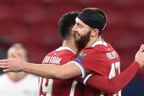 Nat-Phillips-and-Osan-cabac