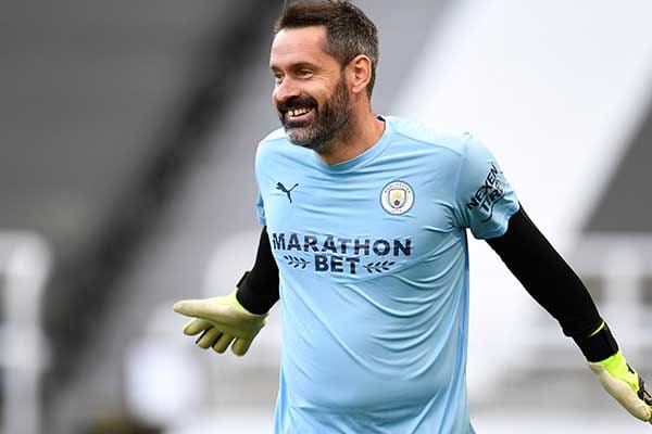 Scott Carson