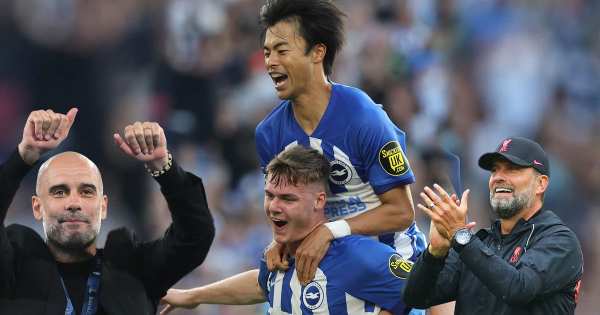 ไอ้น้องคนที่อยู่ข้างใต้มิโตมะ พอยิงแฮตทริกได้ ก็มีบางสำนักข่าวโยงหาแมนซิตี้อยู่เหมือนกัน 